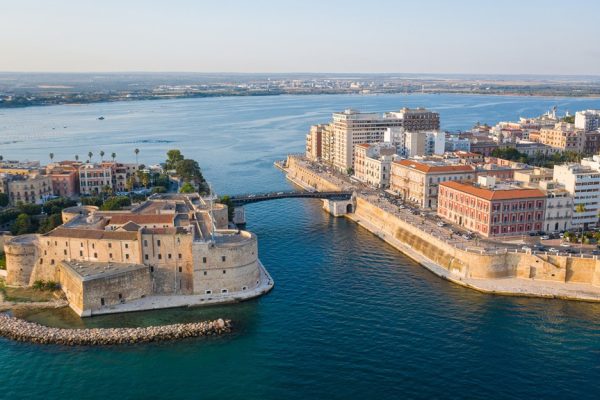 Taranto: la città su due mari