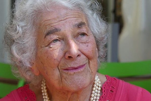 Conosciamo Judith Kerr, l’autrice di Quando Hitler rubò il coniglio rosa