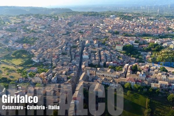 Vivere a Firenze ma con il cuore altrove. La Calabria, una terra unica!
