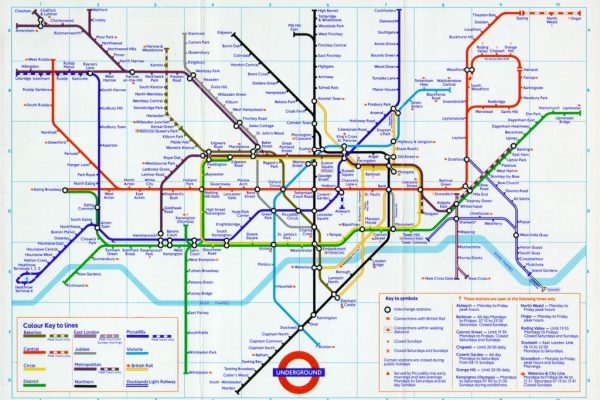 UNDERGROUND: LA METROPOLITANA DI LONDRA